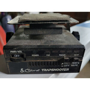 COBRA Trapshooter Radar Detector RD-3110 Black 12V DC No Power supply
